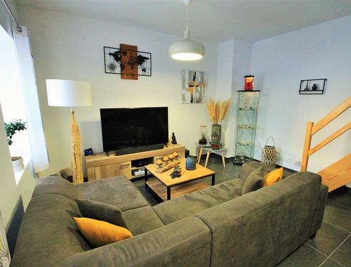                                        Appartement te huur in Pry, € 650
