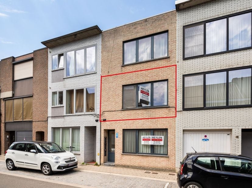 Appartement d'une chambre avec terrasse à Herentals !<br />
<br />
Situation : Emplacement central, avec toutes les commodités (commerces, écoles, t
