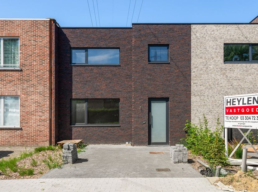 Huis te koop in Duffelsesteenweg 166,
                    2547 Lint