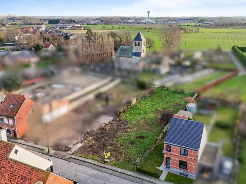 Grond te koop in Dorpsstraat 48,
                    8460 Oudenburg