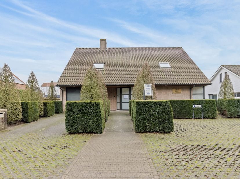 Maison à vendre
                    à 8200 Sint-Michiels