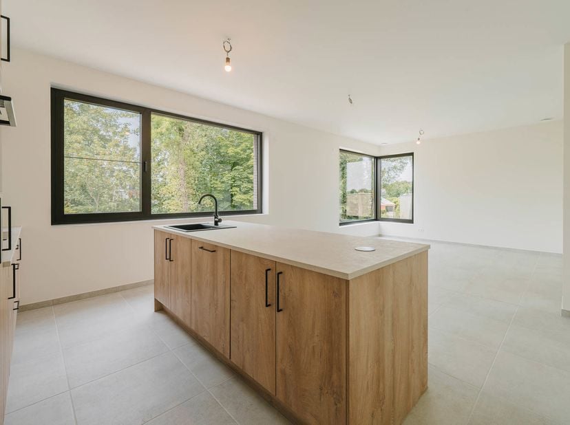 Voor verdere info of een vrijblijvende waardebepaling van uw eigendom: stephanie.mottie@homixx.be of 016 84 96 84<br />
Welkom in residentie Ter Hoght