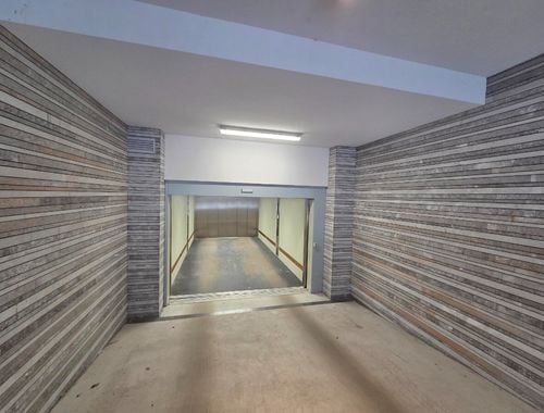                                         Garage à vendre à Nieuwpoort, € 69.000
