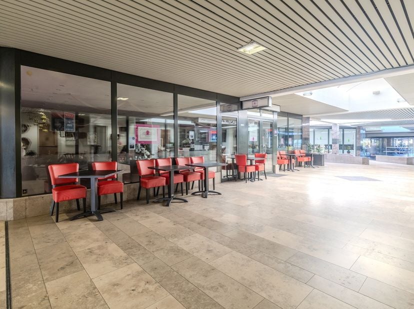Bien professionnel à vendre
                    à 3620 Lanaken