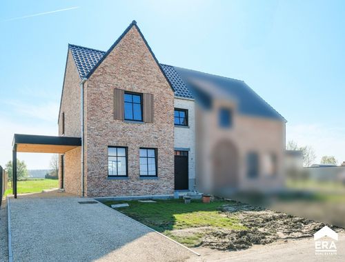                                         Maison à vendre à Alken, € 460.000

