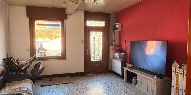 Huis te huur in Rue du Dix Novembre 11, 7900 Leuze