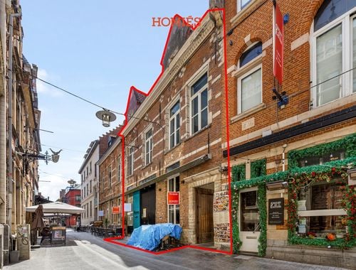                                         Bien commercial à louer à Leuven, € 3.500
