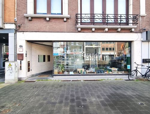                                        Bureaux à louer à Mortsel, € 1.700
