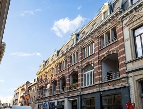                                         Appartement à louer à Antwerpen, € 1.175
