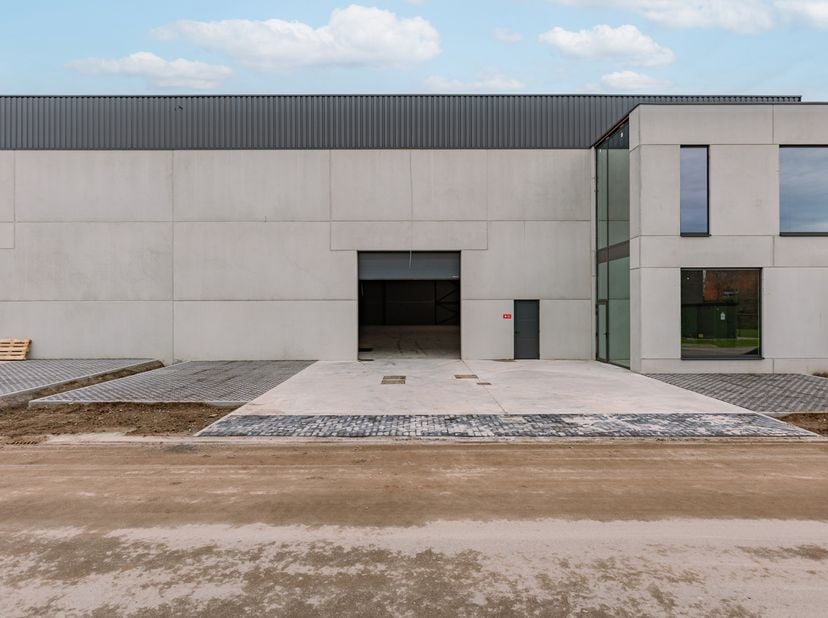 Ontdek het gloednieuwe KMO-project Gruuthuse in Oostkamp.<br />
Dit modern bedrijvenproject bevindt zich op een strategische locatie in het hart van W