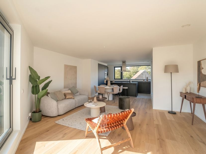 Appartement te koop in ,
                    1180 Ukkel