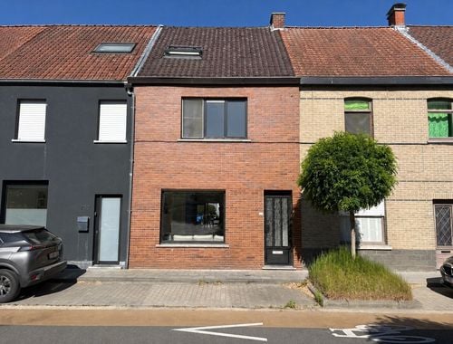                                         Maison à louer à Deinze, € 835
