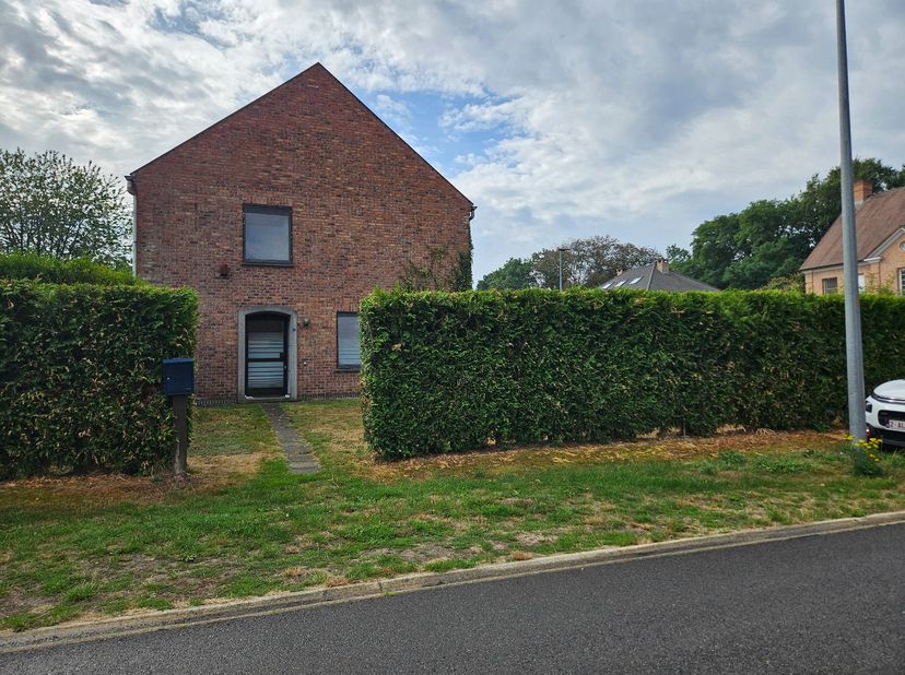 Huis te huur in Hopstraat 1,
                    2490 Balen