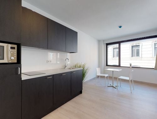                                         Studio avec coin lit à louer à Heverlee, € 860
