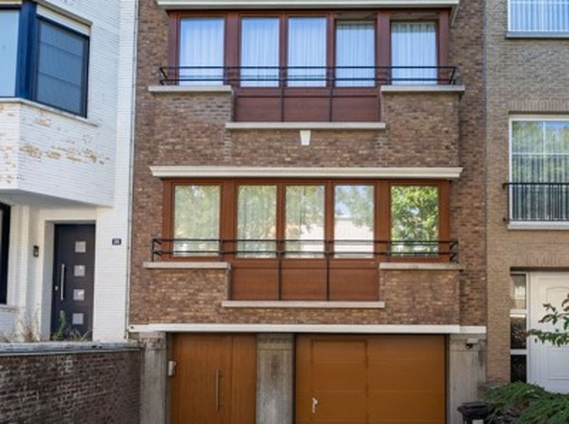 Huis te koop in Koninginlaan 137,
                    8370 Blankenberge