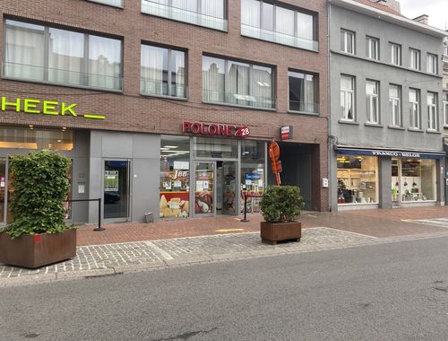                                         Bien commercial à louer à Roeselare, € 5.000
