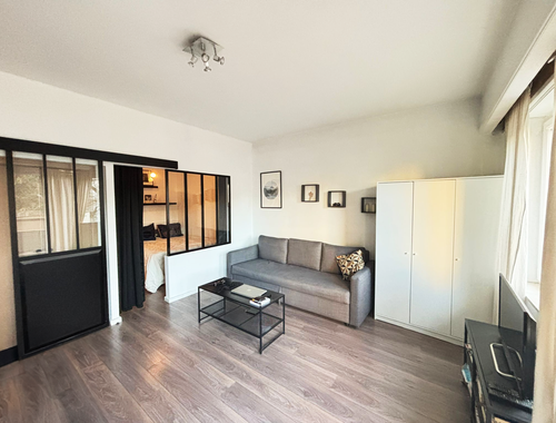                                         Studio te koop in Elsene, € 249.000

