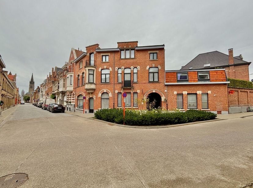 Appartement à vendre
                    à 8900 Ieper