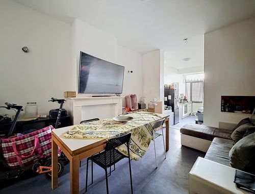                                         Appartement à vendre à Saint-Gilles, € 235.000
