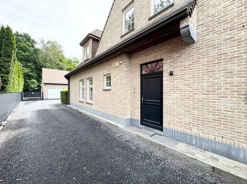 Appartement à louer
                    à 9230 Wetteren