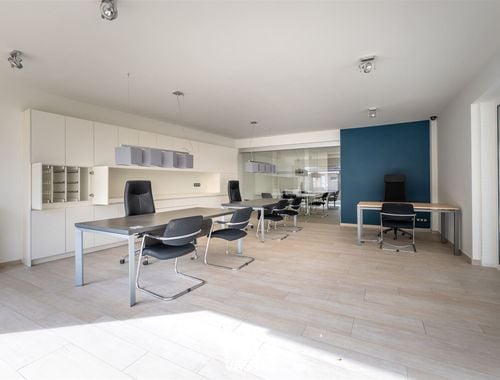                                         Kantoor te koop in Liedekerke, € 150.500

