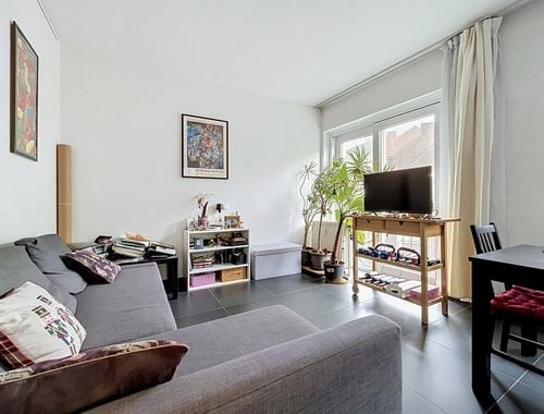                                         Appartement à louer à Namur, € 750
