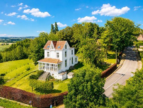                                         Maison à vendre à Orroir, € 495.000
