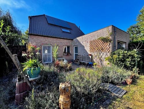                                         Woning te koop in Moerbeke-Waas, € 410.000
