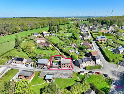                                         Maison à vendre à Mettet, € 369.000
