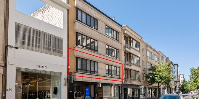 Appartement te koop in Lombardenvest 16-18 bus 101, 2000 Antwerpen