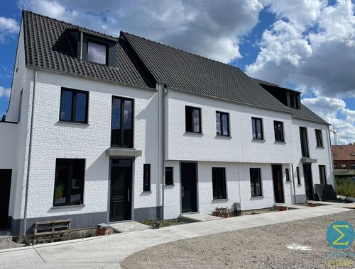                                         Woning te koop in Arendonk, € 326.500

