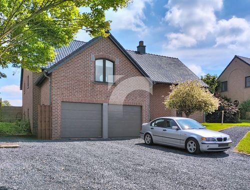                                         Villa à vendre à Hombourg, € 529.000
