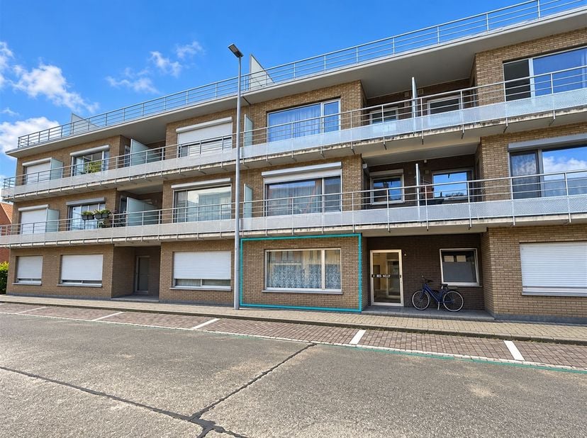 Appartement te koop in Zonnebloemstraat 6 bus 1,
                    8800 Roeselare