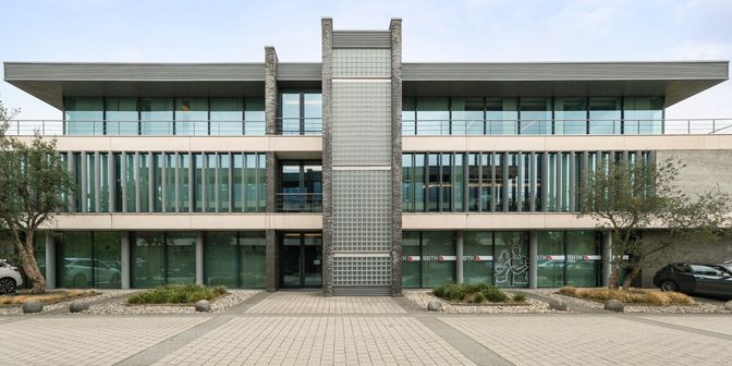 Bien professionnel à vendre à Prins-Bisschopssingel 34 boîte 4, 3500 Hasselt