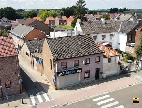                                         Handelspand met woonst te koop in Heers, € 185.000
