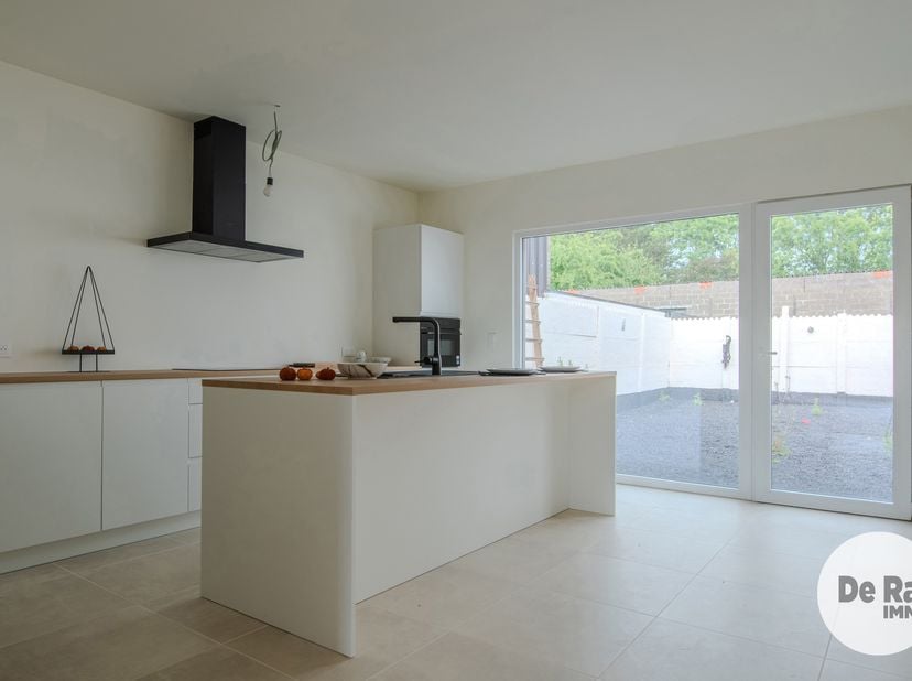 Maison à vendre à Petrus van Nuffelstraat 74,
                    9300 Aalst