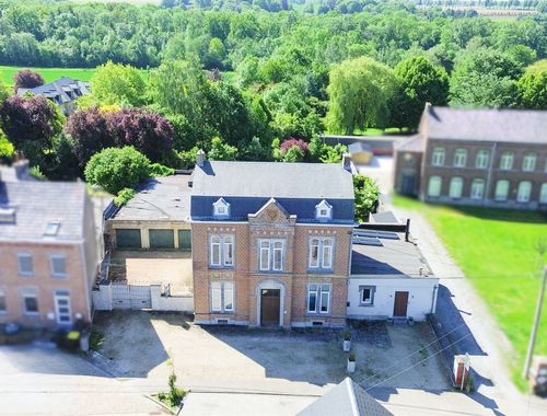                                         Maison unifamiliale à vendre à Gembloux, € 690.000

