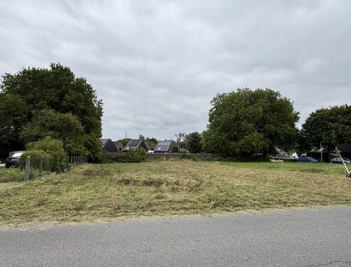                                         Terrain à bâtir à vendre à Berg, € 332.000
