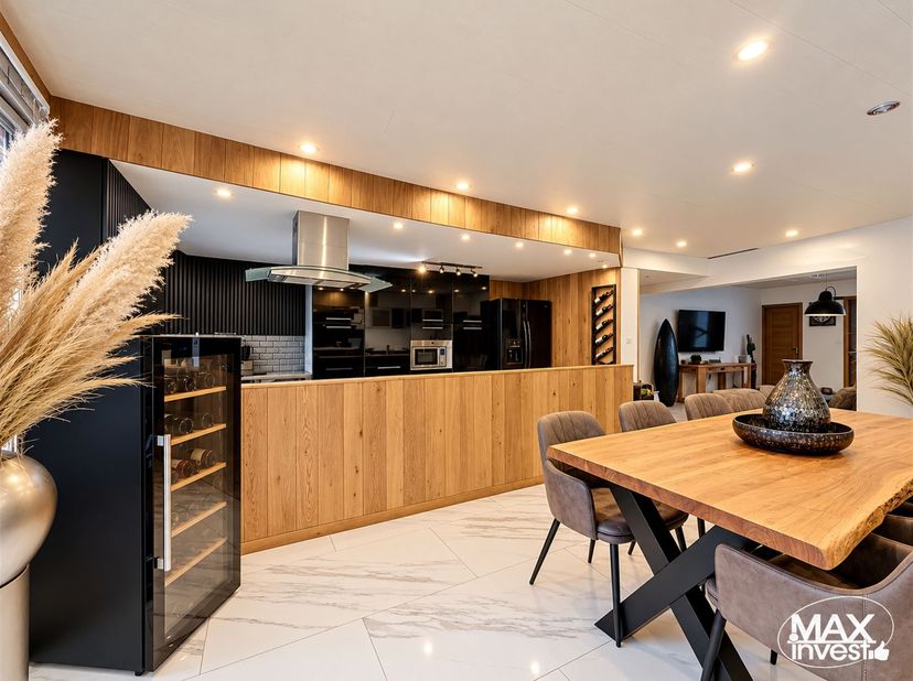 Huis te koop in spoorwegsstraat 109,
                    8930 Lauwe