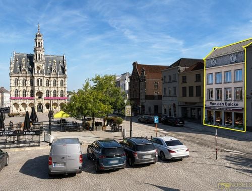                                         Bâtiment commercial à vendre à Oudenaarde, € 650.000
