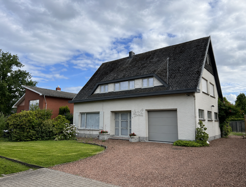                                         Eengezinswoning te koop in Olen, € 359.000
