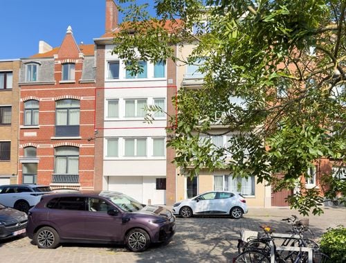                                         Appartement te huur in Oostende, € 725
