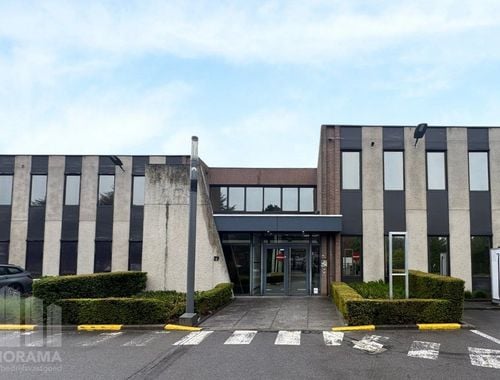                                         Kantoor te huur in Zaventem, € 4.667
