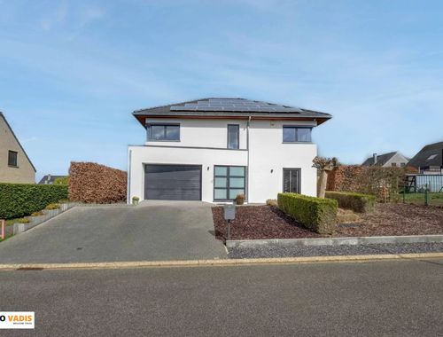                                         Woning te koop in Bekkevoort, € 740.000
