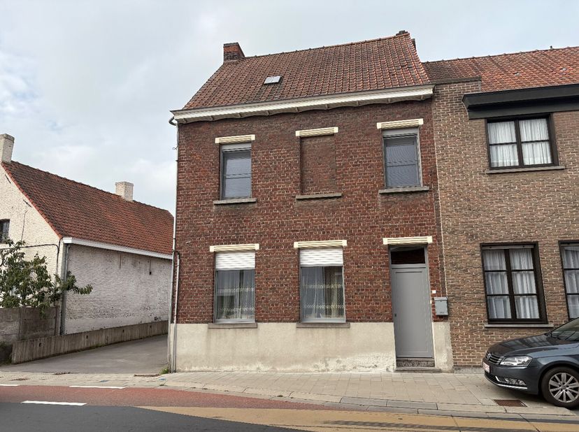 Maison à vendre
                    à 8501 Heule
