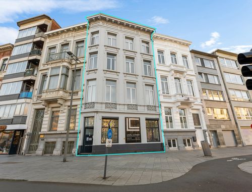                                         Immeuble d'appartements à vendre à Antwerpen, € 785.000
