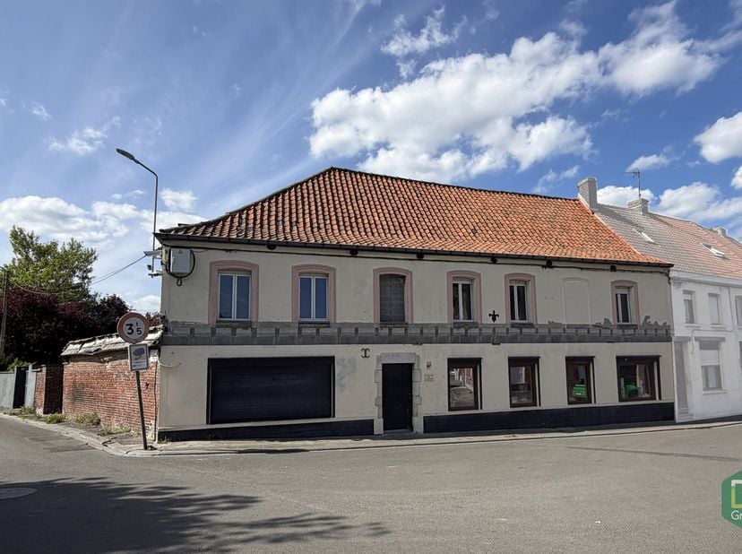 Huis te koop
                    in 7712 Herseaux