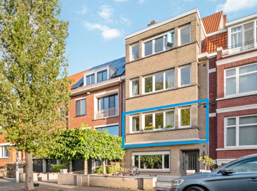 Appartement te koop in Lauwersstraat 8 bus 2,
                    8000 Brugge
