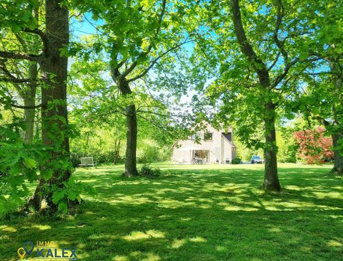                                         Villa te huur in Wezembeek-Oppem, € 2.600
