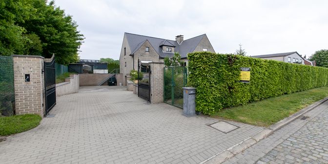 Huis te koop in Hoogleedsesteenweg 410, 8800 Roeselare